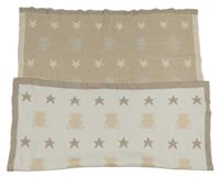 Hnědá pletená deka s hvězdami a medvědy