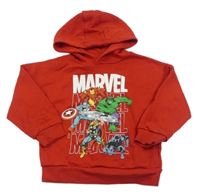 Červená mikina se superhrdiny a kapucí Marvel