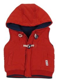 Červená šusťáková zateplená vesta s kapucí Dunnes