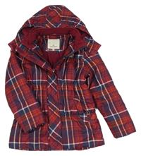 Červeno-tmavomodro-bílá kostkovaná šusťáková zimní bunda s kapucí Tom Tailor