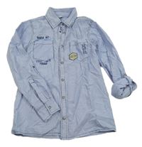 Světlemodro-bílá pruhovaná košile s nápisy Yigga