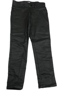 Černé koženkové kalhoty F&F