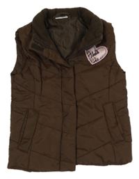 Hnědá šusťáková zateplená vesta se srdcem