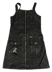 Černé koženkové vzorované prošívané šaty s kapsami River Island 