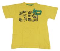 Žluté tričko s číslem 