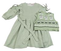 2 set - světlezelené semišové šaty s páskem + crop mintová vzorovaná pletená vesta s medvědy 