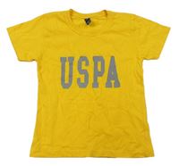 Žluté tričko s nápisem 