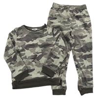 Šedé army plyšové pyžamo M&Co.