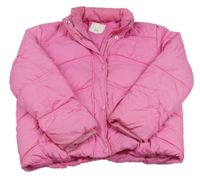 Růžová šusťáková prošívaná crop zimní bunda River Island