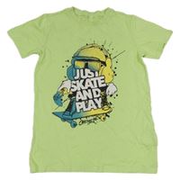 Světlezelené tričko s nápisem 