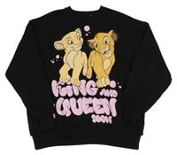 Černá mikina s Lvím králem Disney