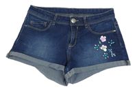 Tmavomodré riflové kraťasy s kvítky z kamínků C&A