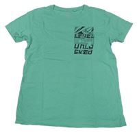 Zelené tričko s ovladačem Y.F.K.