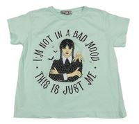 Mátové crop tričko s Wednesday a kamínky 