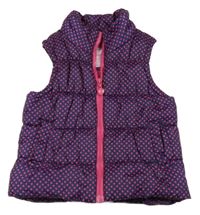 Tmavomodrá puntíkatá šusťáková zateplená vesta C&A