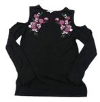 Černé úpletové triko s průstřihy a výšivkami květů Primark