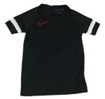 Černé sportovní funkční tričko s logem Nike