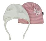 2x Bílá sametová čepice s oušky + Růžovo-bílá pruhovaná čepice s motýlkem C&A